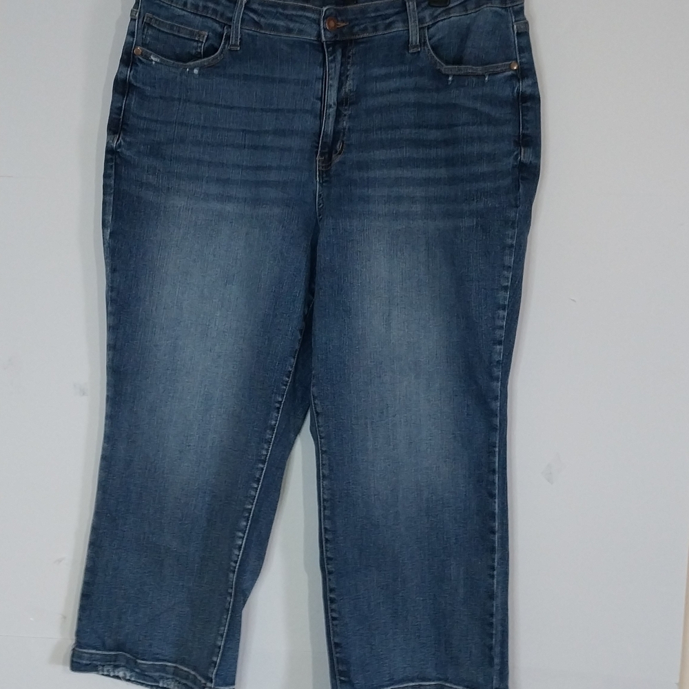 Judy Blue Stretch Dark Wash Women's Cropped Jeans 20 W - Picture 2 of 13